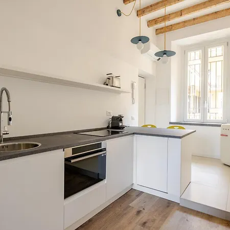 Charming In Isola In The Heart Of Milan