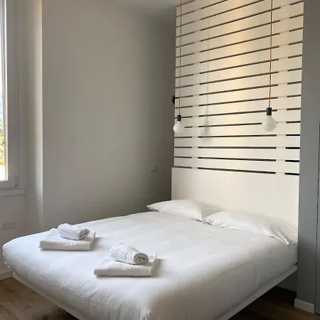 Appartamento Charming In Isola In The Heart Of *