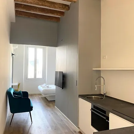 Charming In Isola In The Heart Of * Milán