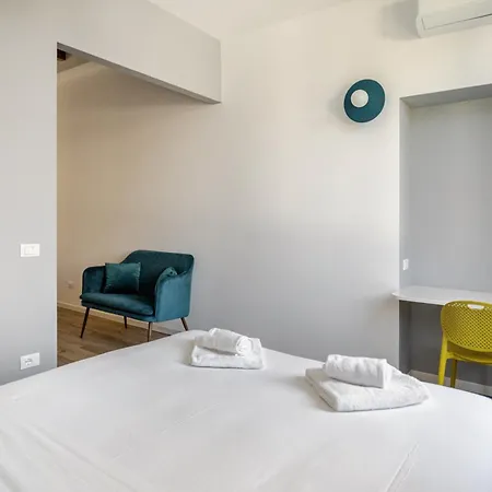 Charming In Isola In The Heart Of Appartamento