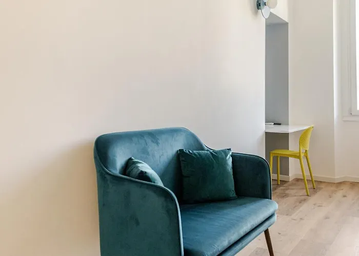 Charming In Isola In The Heart Of Apartment